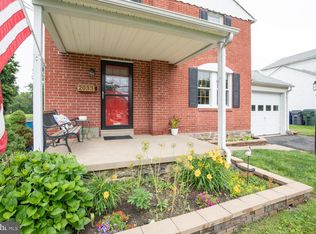 2033 Old Welsh Rd, Abington, PA 19001