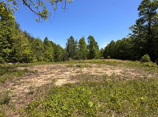 3088 Buckner Rd, Monterey, TN 38574