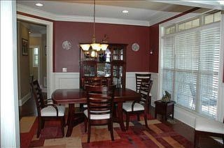 4th image of 601 Glen Meadows Dr