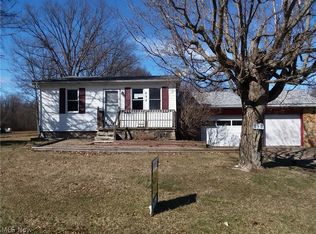 898 Prentice Rd NW, Warren, OH 44481