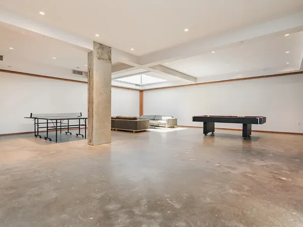 378 Weirfield Street image 12 of 24