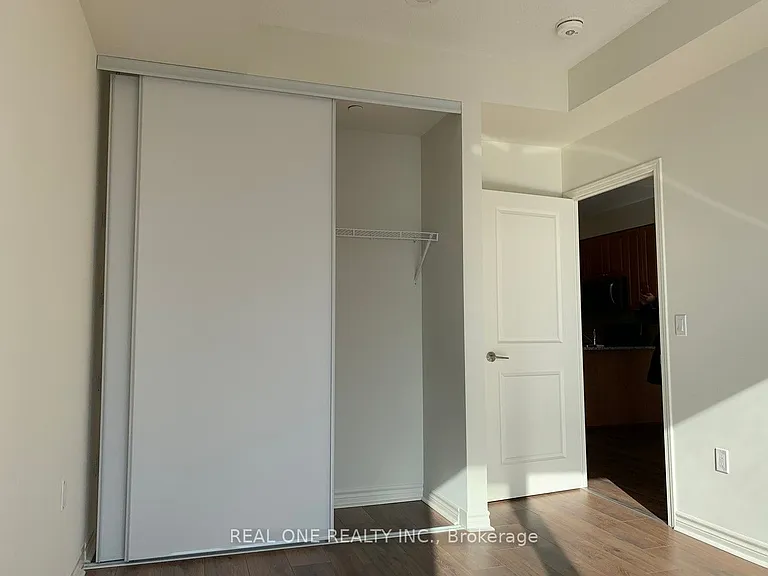 349 Rathburn Rd W #1611 — Photo 11