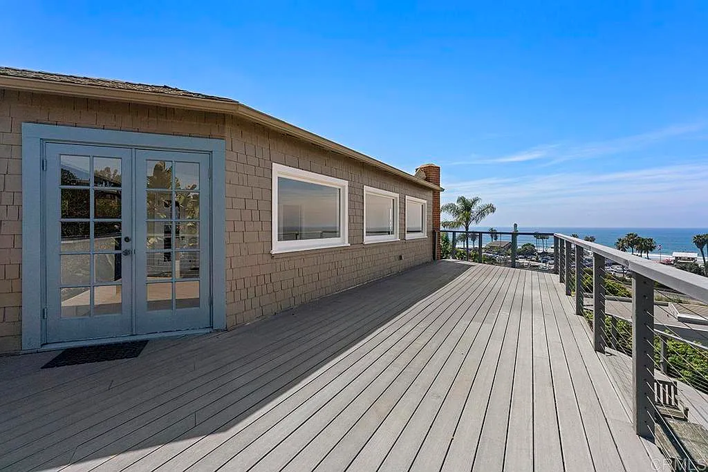 Building Photo - 1654 Camino Del Mar #UPPER
