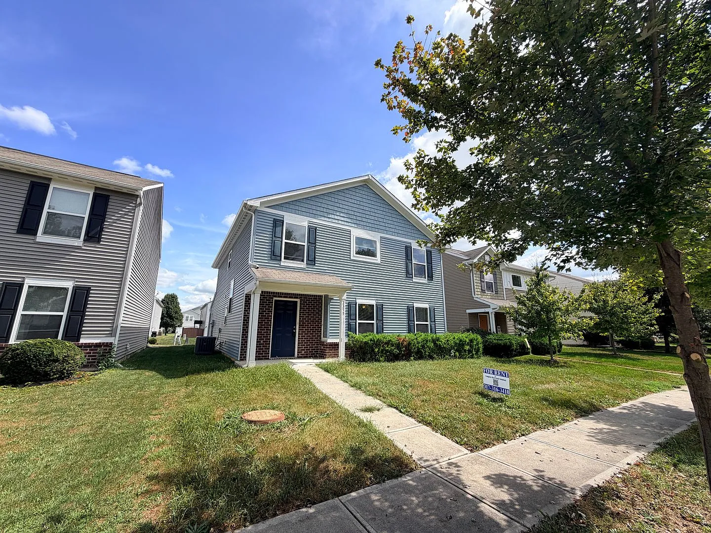 Just Reduced: 4 Bedroom/2 Bathroom Home Located At 2375 Bristol Dr. In Franklin — Photo 1