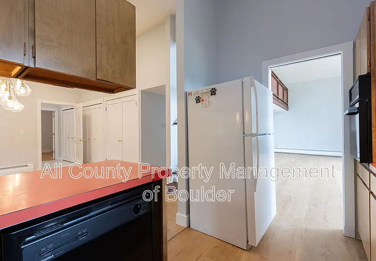 2220 Norwood Ave — Photo 13