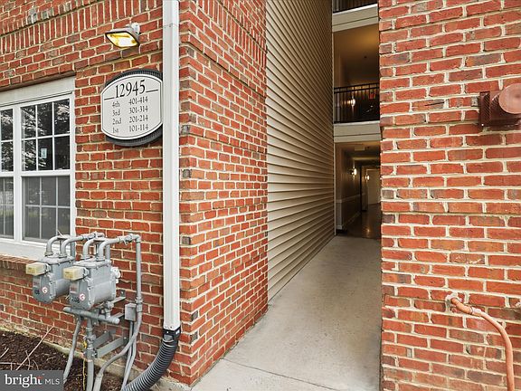 3rd image of 12945 Centre Park Cir APT 310