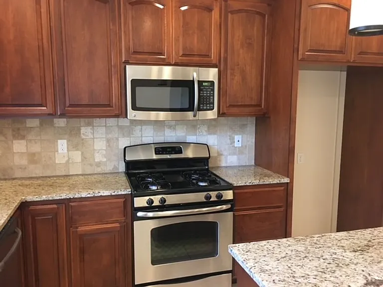 715 Bodega Ave — Photo 7