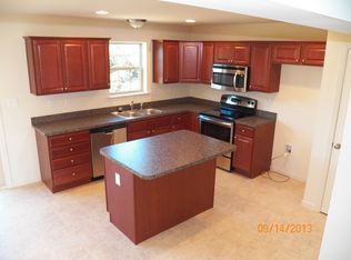 6422 Creekbend Dr, Mechanicsburg, PA 17050