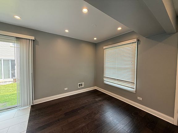 5th image of 1779 Queensbury Cir #5783