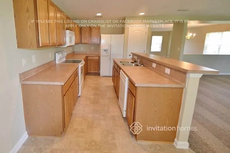 1727 Mitten Ter Deltona, FL 32738 — Photo 4