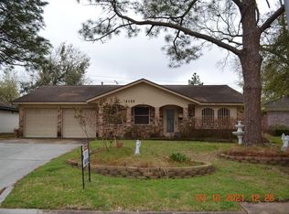 14135 Woodthorpe Ln, Houston, TX 77079