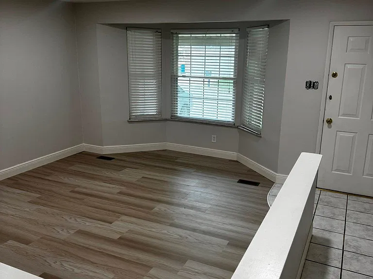 5655 Dantonaire Pl — Photo 9