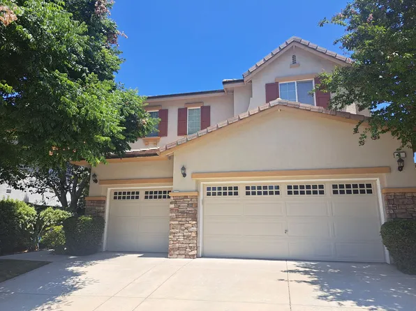 3 Plaza Avila, Lake Elsinore, CA 92532