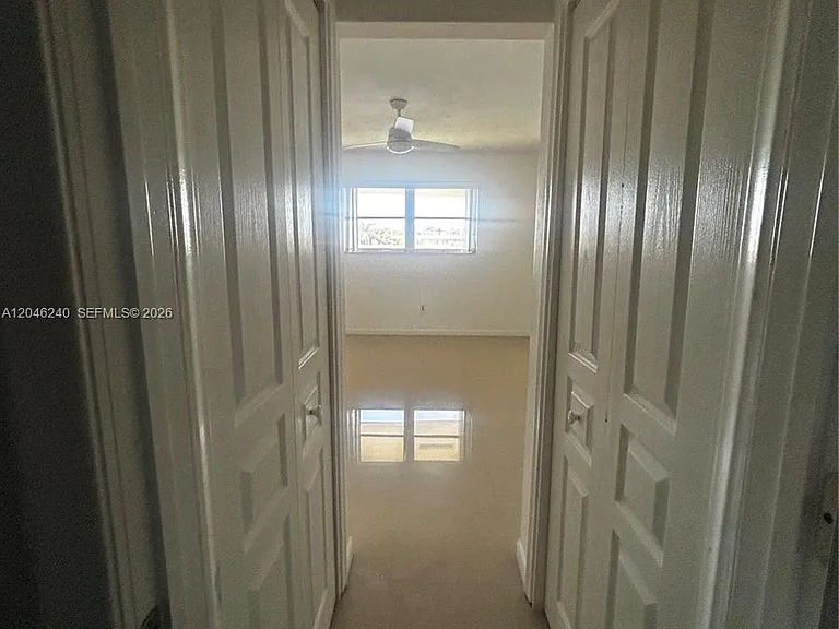 2880 NE 203rd St #B25 — Photo 18