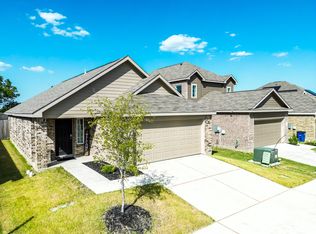3706 Kings Dr, Ennis, TX 75119