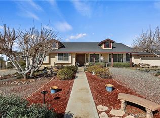 19384 Carlisle Rd, Apple Valley, CA 92307