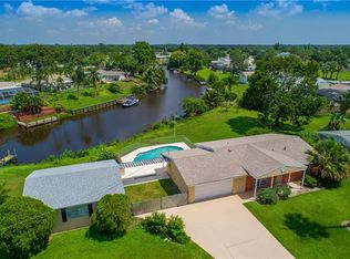 947 SE Floresta Dr, Pt Saint Lucie, FL 34953