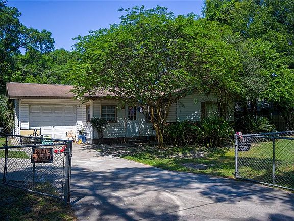 4th image of 1614 NW 2nd Ave