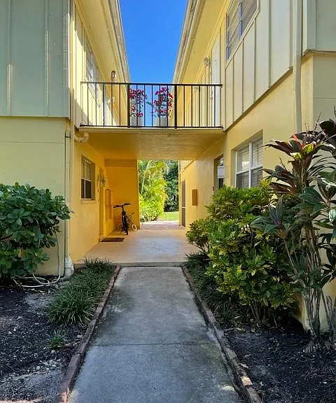 1201 Solana Rd #5 — Photo 33