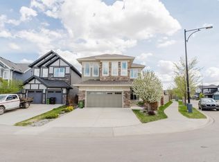 3571 Keswick Blvd SW, Edmonton, AB T6W3W9