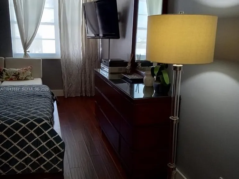 100 Lincoln Rd #814 — Photo 25