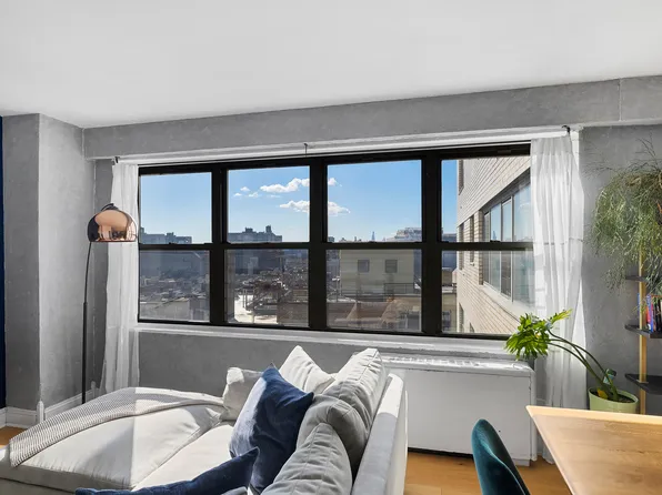 1020 Grand Concourse image 3 of 9