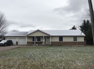 596 Range Rd, Marysville, MI 48040