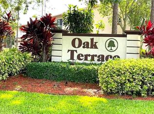 4205 Oak Terrace Dr, Greenacres, FL 33463