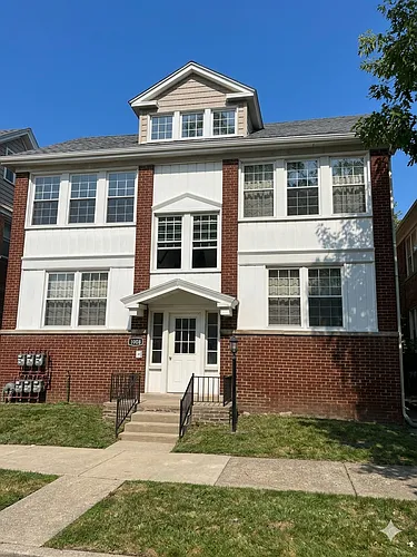 1008 Beaconsfield Ave #1N Photo 1