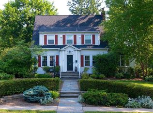 459 Colonial Rd, Ridgewood, NJ 07450