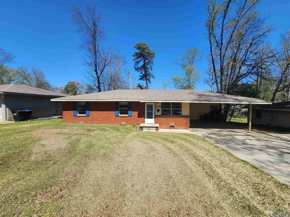 303 Shamrock Dr, Longview, TX 75604