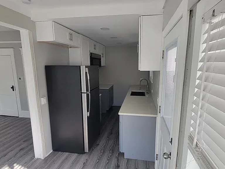 1221 Ruger Pl — Photo 5