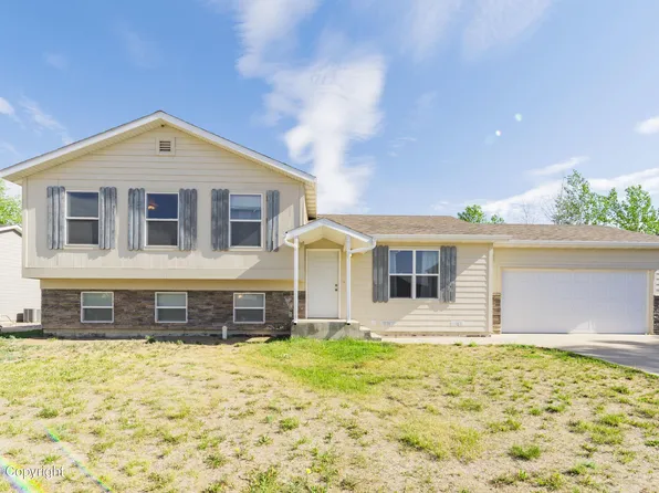 1331 Apple Blossom Way, Gillette, WY 82716