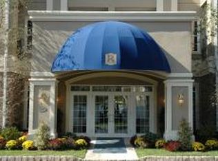 7110 Ravenscroft Rd #557, Clifton, NJ 07013