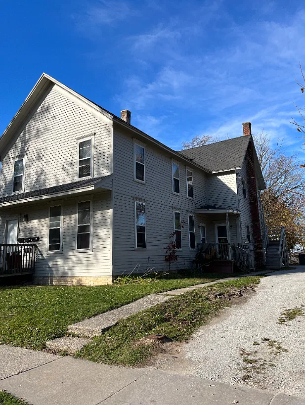 1 bed, 1.0 bath, $790 — Photo 1