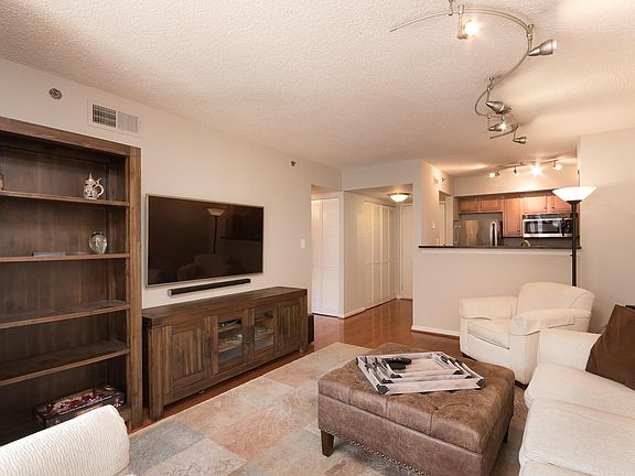4th image of 1024 N Utah St APT 417