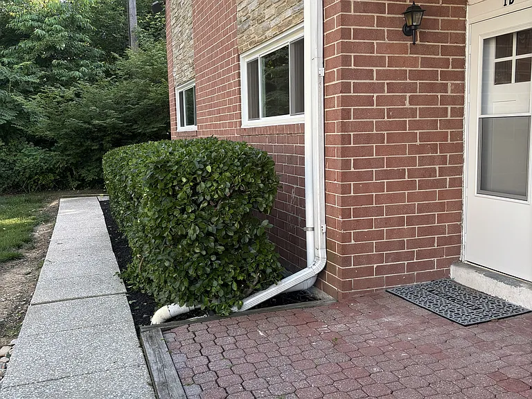 505 Epsom Rd #1D — Photo 15