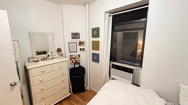 Rented by Roselyn  Fortuna LLC | media 16