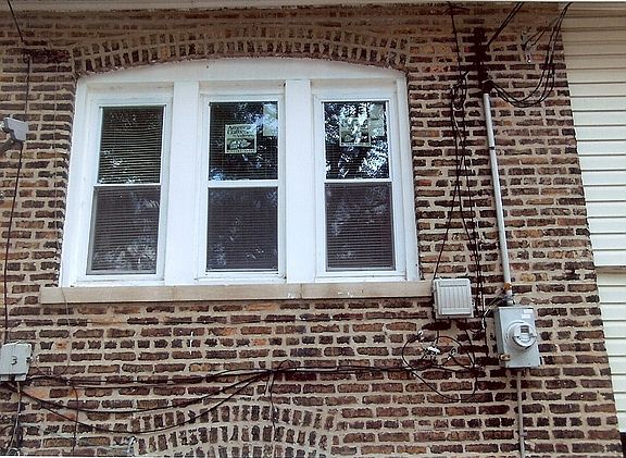 3rd image of 8346 S La Salle St