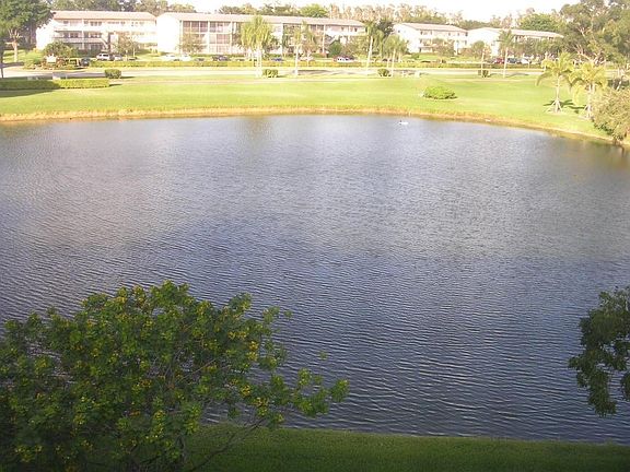 Home For Sale In Century Village