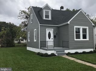 131 Oak St, Dundalk, MD 21222