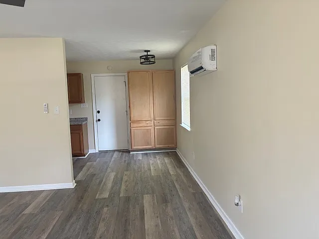 3817 Oakland Dr — Photo 4