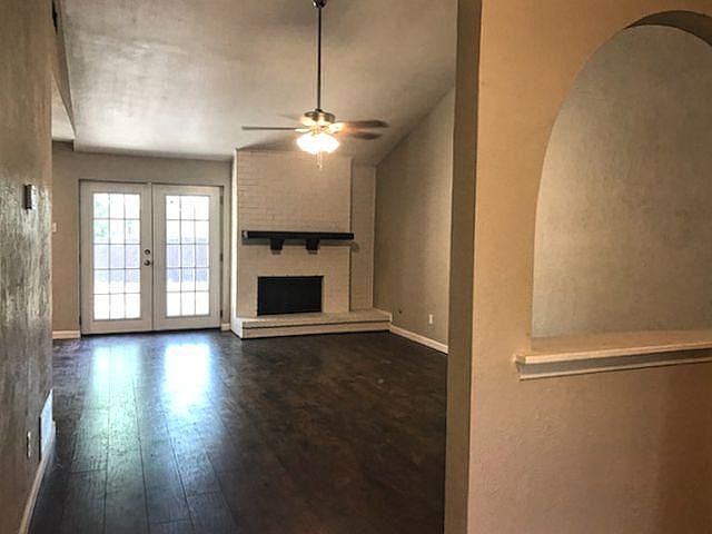 1st image of 713 Grants Pkwy