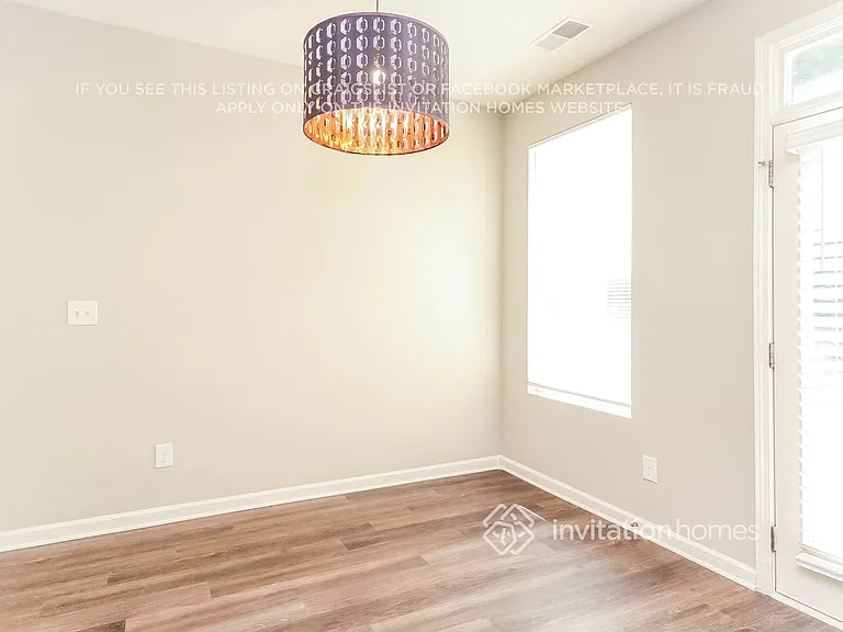 15511 Baltinglass Ct — Photo 8