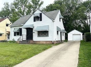 19803 Ridgewood Ave, Warrensville Heights, OH 44122