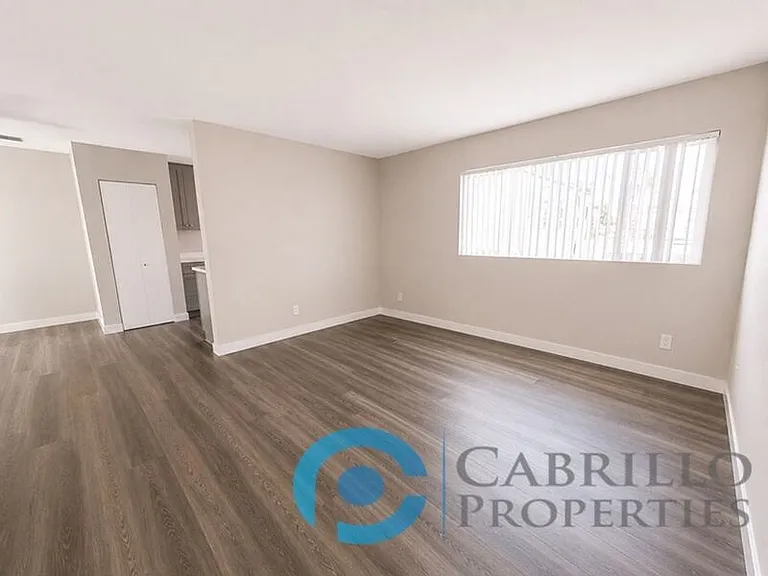 4423 52nd St #2C — Photo 10
