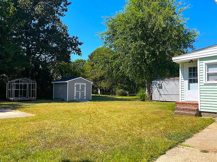 3307 Chalfin Ave — Photo 32