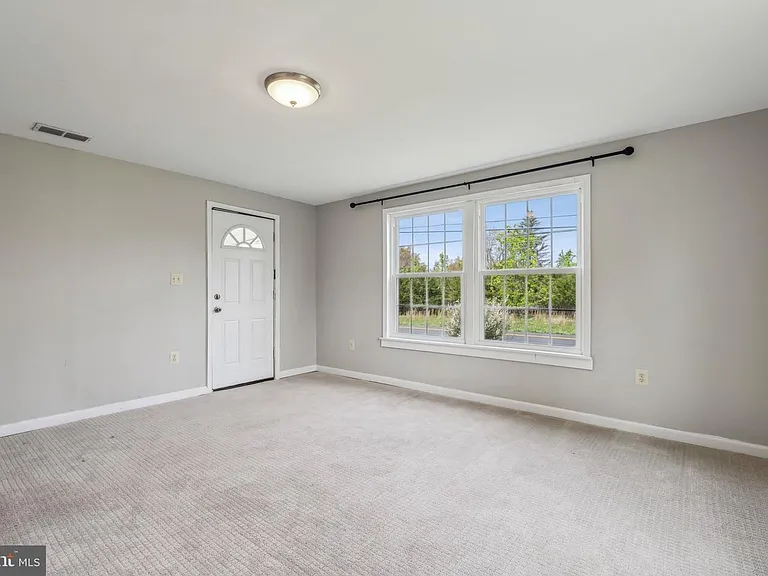 5023 Broad Run Church Rd — Photo 16