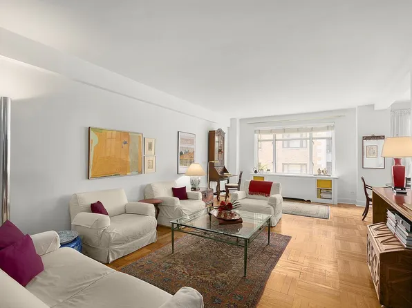 65 E 76th St #5A, New York, NY 10021