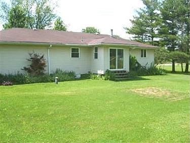3rd image of 5494 N Park Ave
